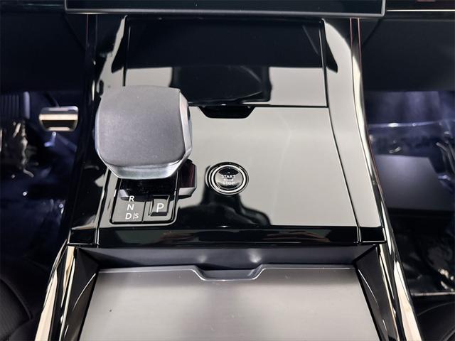 new 2025 Land Rover Range Rover Sport car, priced at $109,105