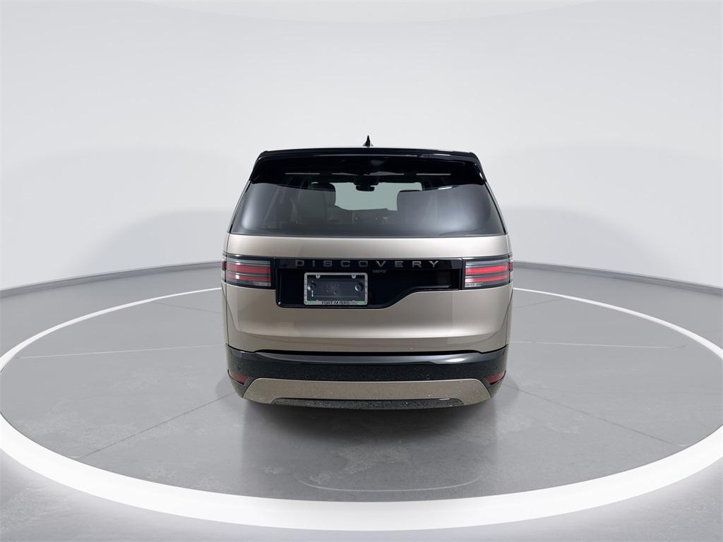 new 2025 Land Rover Discovery car, priced at $70,568
