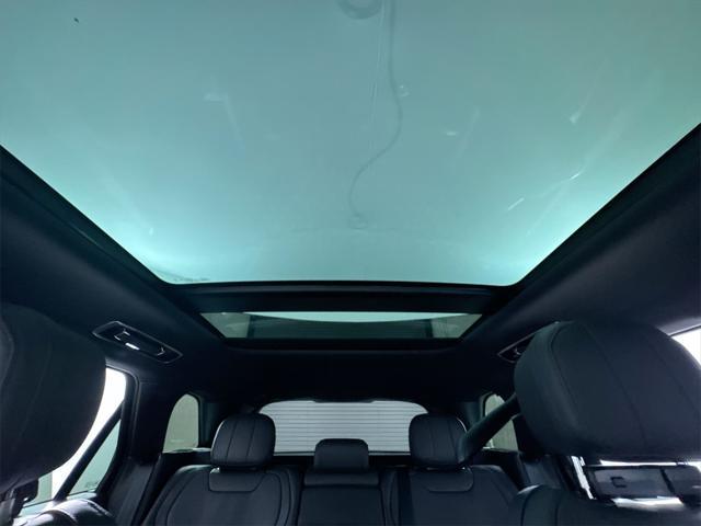 new 2025 Land Rover Range Rover Sport car, priced at $93,770