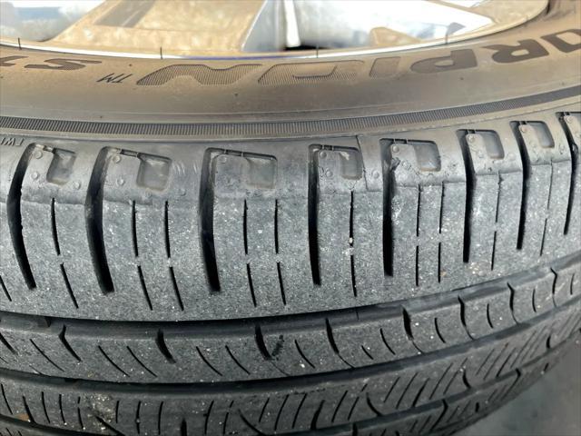 used 2014 GMC Acadia car, priced at $11,995