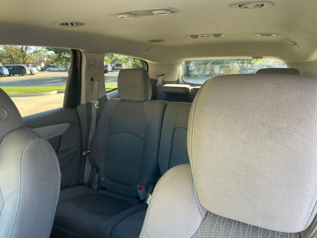 used 2014 Chevrolet Traverse car, priced at $7,995