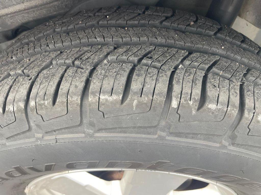 used 2012 Ford Escape car, priced at $5,600