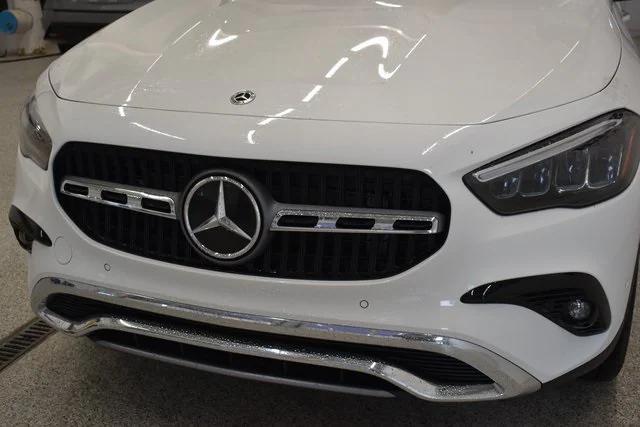 new 2025 Mercedes-Benz GLA 250 car, priced at $51,290