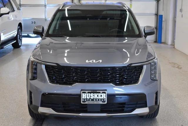 used 2024 Kia Sorento car, priced at $28,998