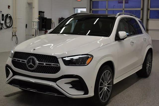 new 2025 Mercedes-Benz GLE 450 car, priced at $82,375