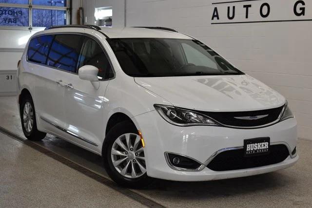 used 2019 Chrysler Pacifica car, priced at $19,698