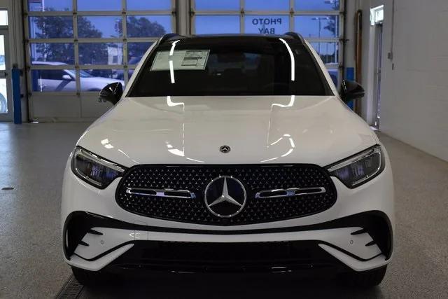 new 2025 Mercedes-Benz GLC 350e car, priced at $68,550