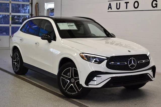 new 2025 Mercedes-Benz GLC 350e car, priced at $68,550