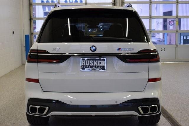 new 2025 BMW X7 car, priced at $115,505