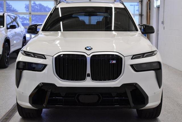 new 2025 BMW X7 car, priced at $115,505