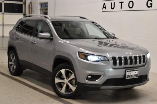 used 2020 Jeep Cherokee car, priced at $19,598