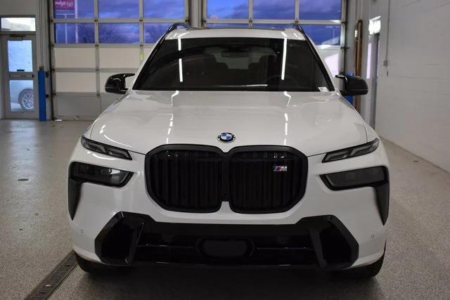 new 2025 BMW X7 car, priced at $120,050