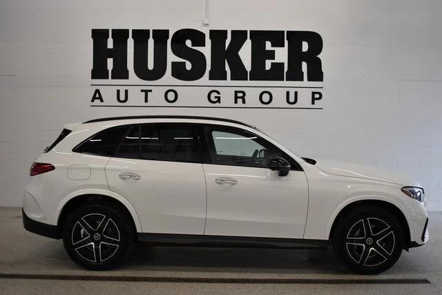 new 2025 Mercedes-Benz GLC 300 car, priced at $59,695