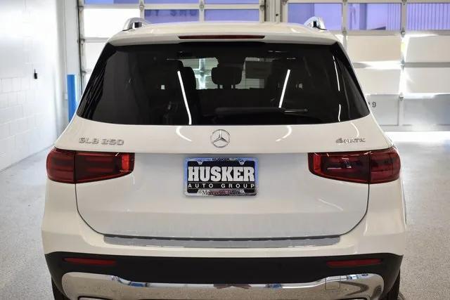 new 2025 Mercedes-Benz GLB 250 car, priced at $49,595