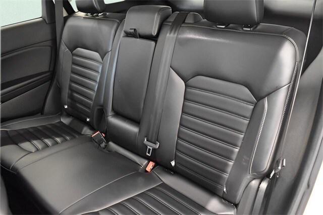 used 2023 Ford Edge car, priced at $24,298