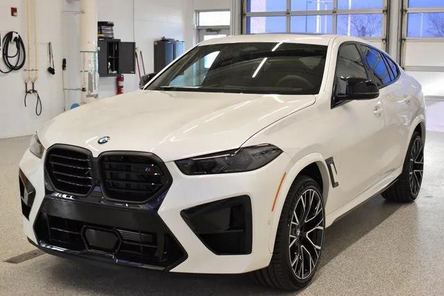 new 2025 BMW X6 M car, priced at $137,075