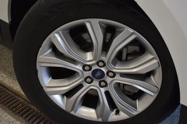 used 2021 Ford Edge car, priced at $25,598