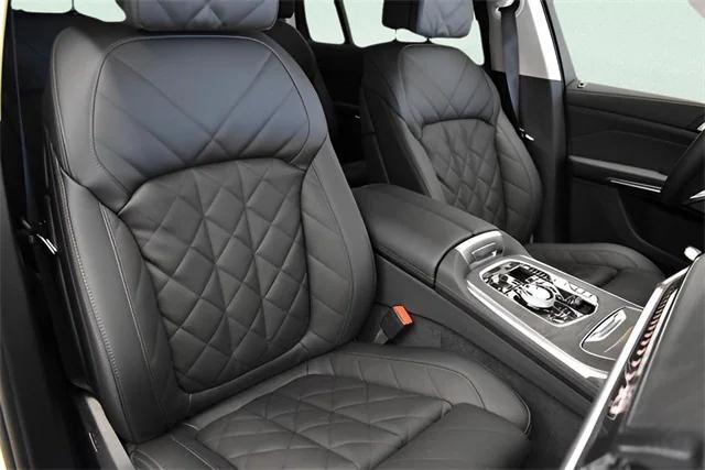 new 2026 BMW X7 car, priced at $93,785