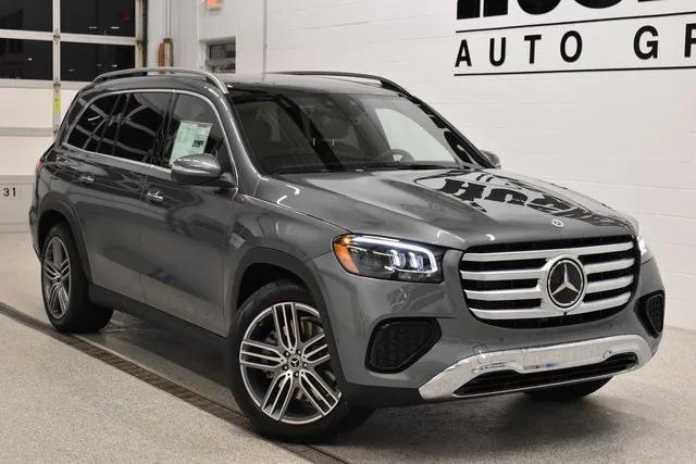 new 2025 Mercedes-Benz GLS 450 car, priced at $92,285