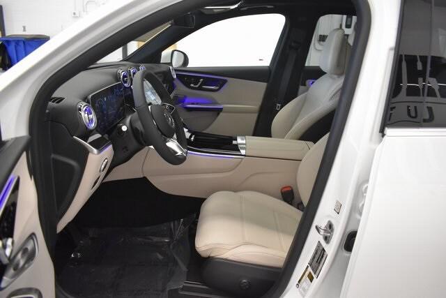 new 2025 Mercedes-Benz GLC 300 car, priced at $59,695