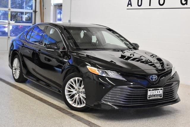used 2019 Toyota Camry Hybrid car, priced at $22,598