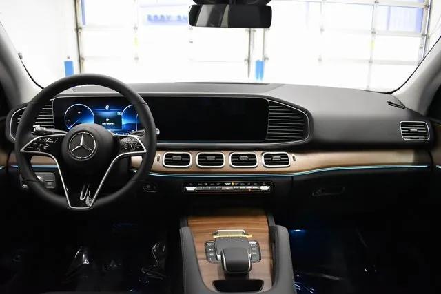 new 2025 Mercedes-Benz GLE 350 car, priced at $70,315