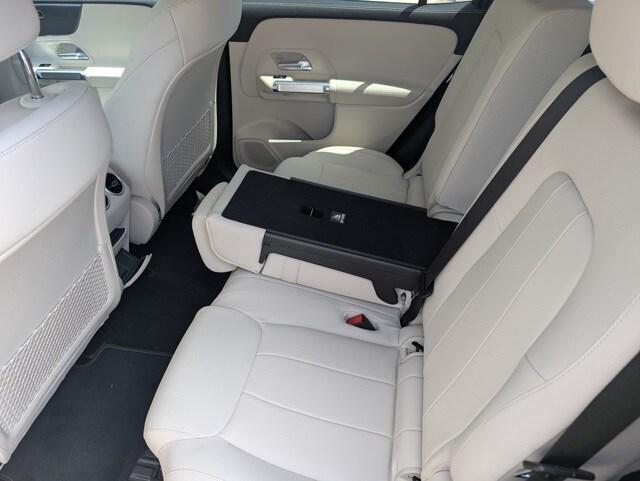 used 2022 Mercedes-Benz GLB 250 car, priced at $30,798