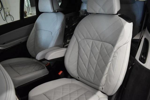 new 2026 BMW X7 car, priced at $99,235