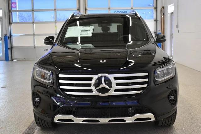 new 2025 Mercedes-Benz GLB 250 car, priced at $51,095