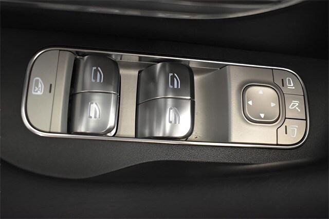 new 2025 Mercedes-Benz GLE 350 car, priced at $56,998