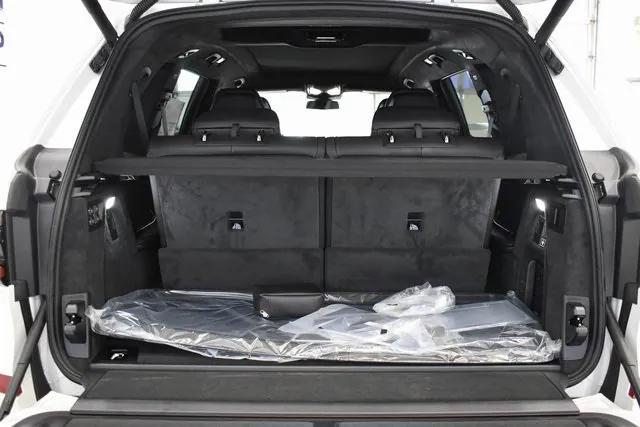 new 2026 BMW X7 car, priced at $98,285