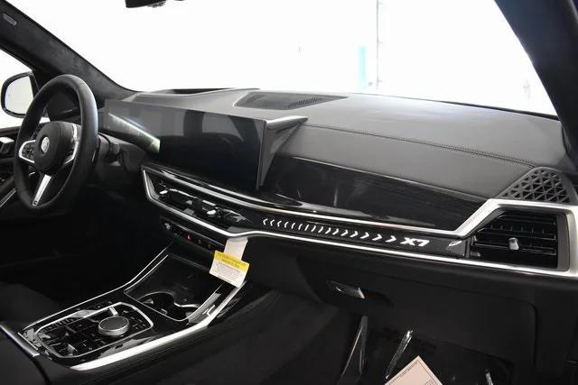 new 2026 BMW X7 car, priced at $98,010