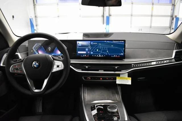 new 2025 BMW X7 car, priced at $88,350