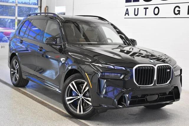 new 2025 BMW X7 car, priced at $115,505