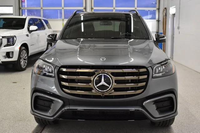 new 2025 Mercedes-Benz GLS 450 car, priced at $97,660