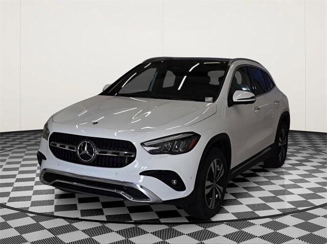 new 2025 Mercedes-Benz GLA 250 car, priced at $44,998