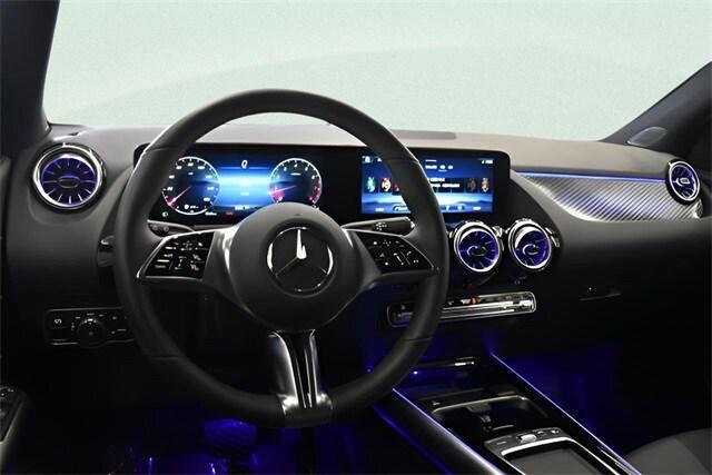 new 2025 Mercedes-Benz GLA 250 car, priced at $44,998