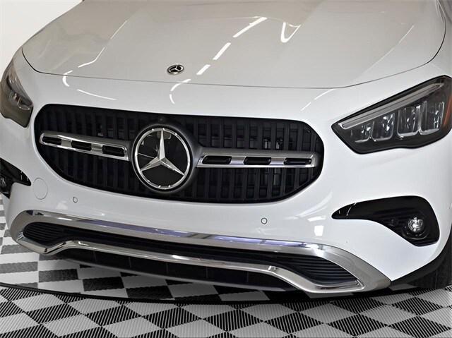 new 2025 Mercedes-Benz GLA 250 car, priced at $44,998