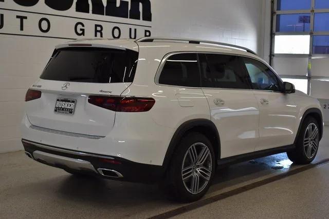 new 2025 Mercedes-Benz GLS 450 car, priced at $90,980