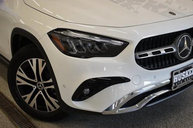 new 2025 Mercedes-Benz GLA 250 car, priced at $47,295