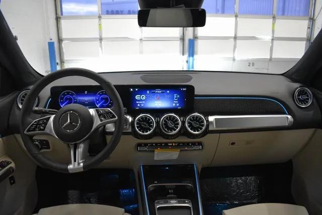 new 2024 Mercedes-Benz EQB 300 car, priced at $62,230