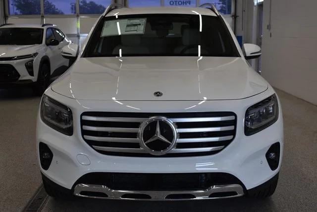 new 2025 Mercedes-Benz GLB 250 car, priced at $49,595