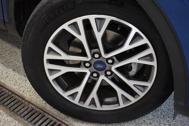 used 2022 Ford Escape car, priced at $22,598