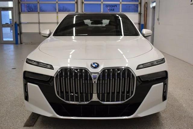 new 2025 BMW 750e car, priced at $118,105