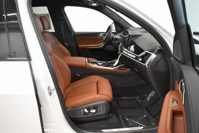 new 2026 BMW X7 car, priced at $121,595