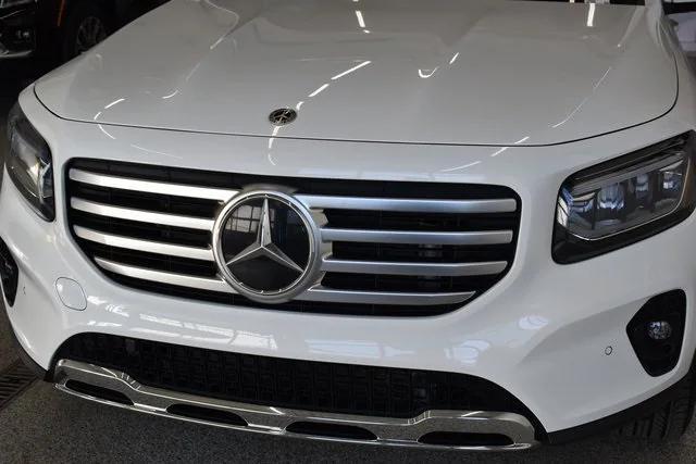 new 2025 Mercedes-Benz GLB 250 car, priced at $49,595