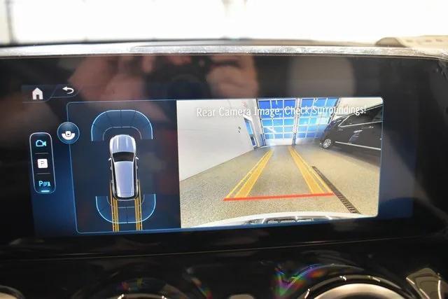 new 2025 Mercedes-Benz GLB 250 car, priced at $49,595