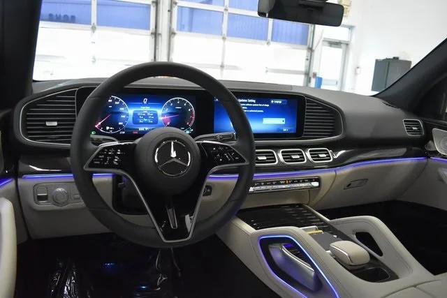 new 2025 Mercedes-Benz GLE 450 car, priced at $78,105