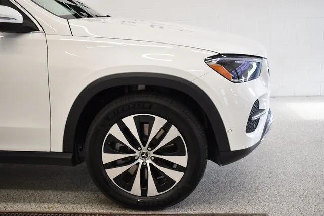 new 2025 Mercedes-Benz GLE 450 car, priced at $78,105