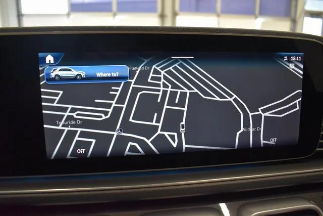 new 2025 Mercedes-Benz GLE 450 car, priced at $78,105